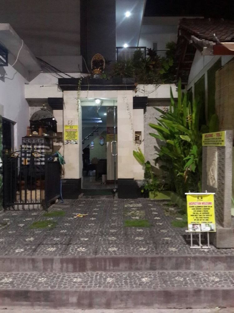 Dedy Beach Inn Kuta Lombok Zewnętrze zdjęcie